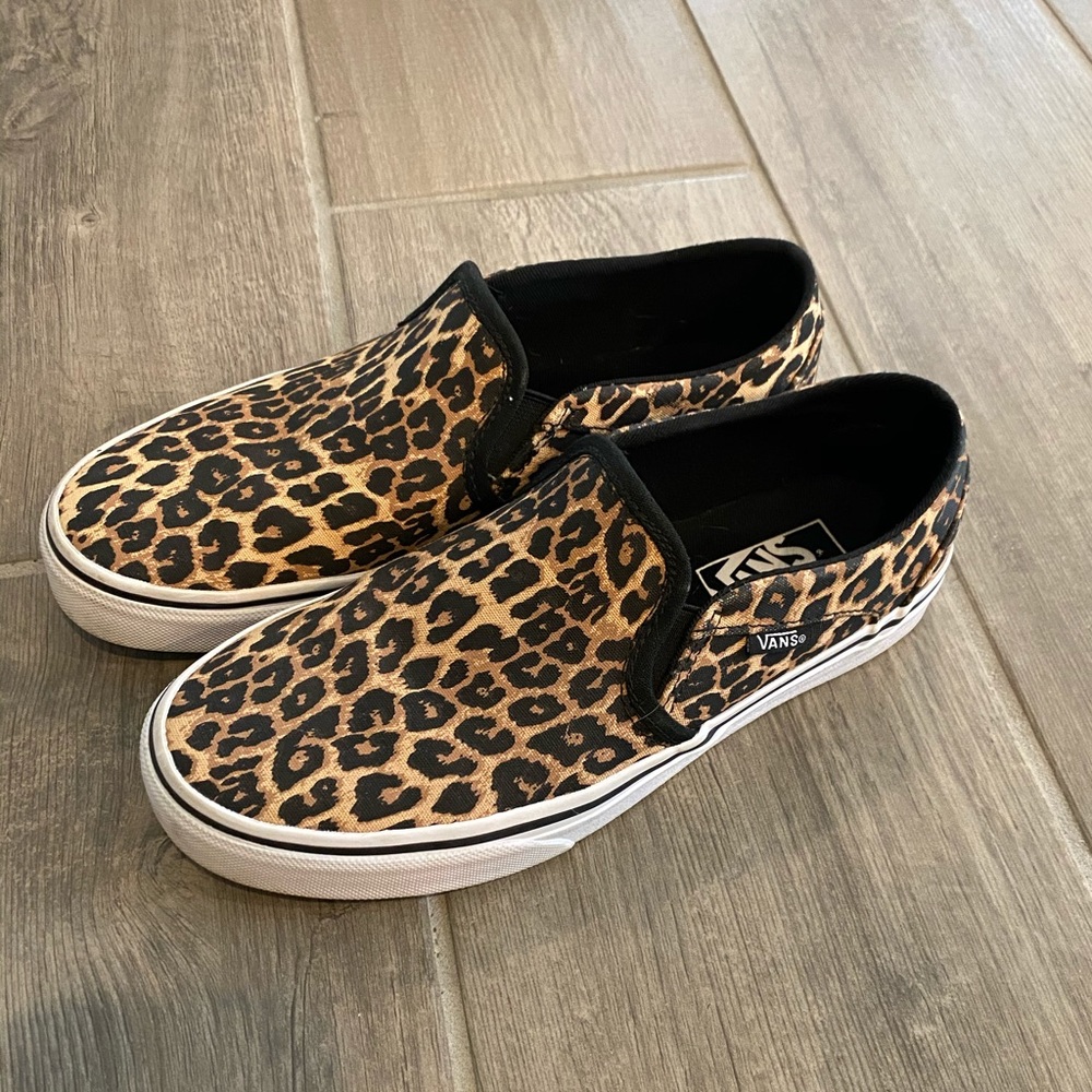 Vans leopard sneakers. Size 7